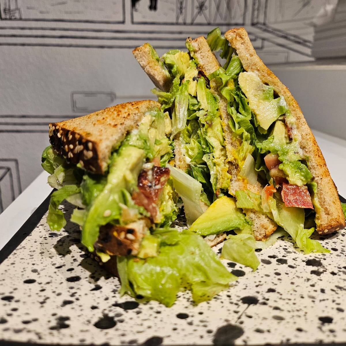 Sandwich Avalancha