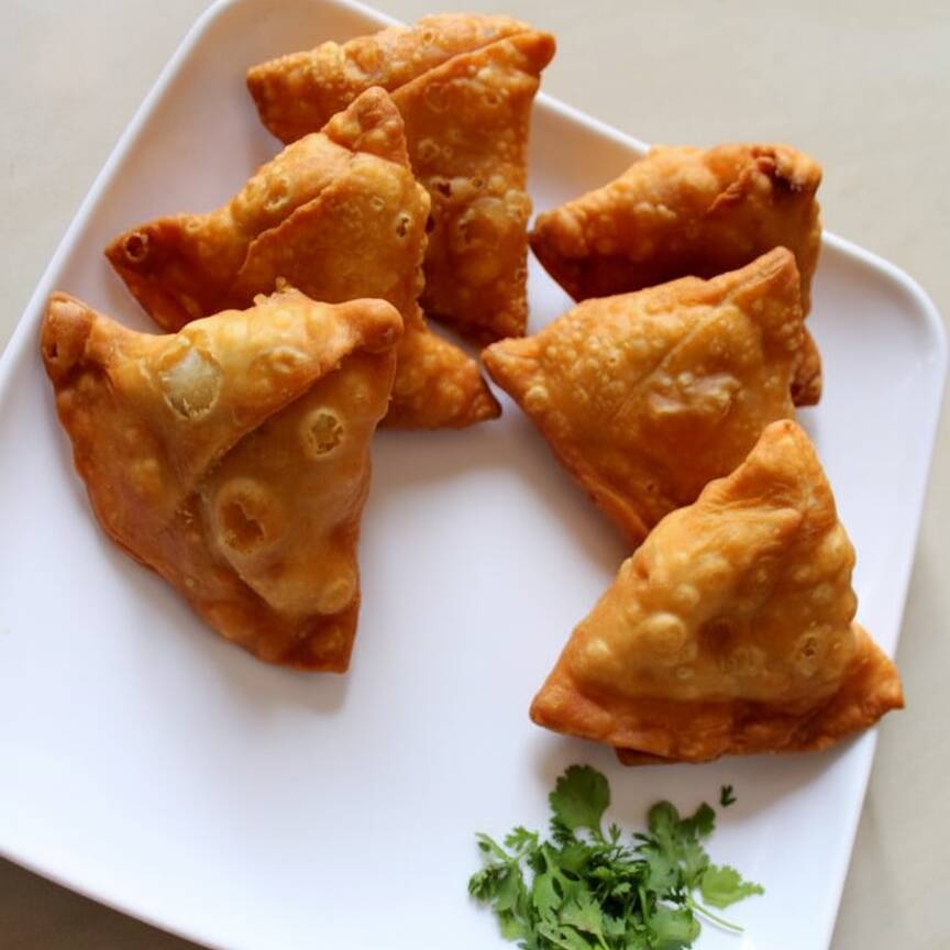 Samosi De Pollo 6 Pz