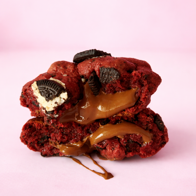 Galleta Tradicional Red Velvet Con Oreo y Nutella