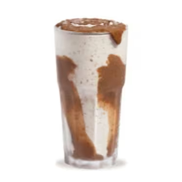 Shake à base de baunilha ou doce de leite e para completar uma deliciosa combinação cremosa sabor Prestígio.
