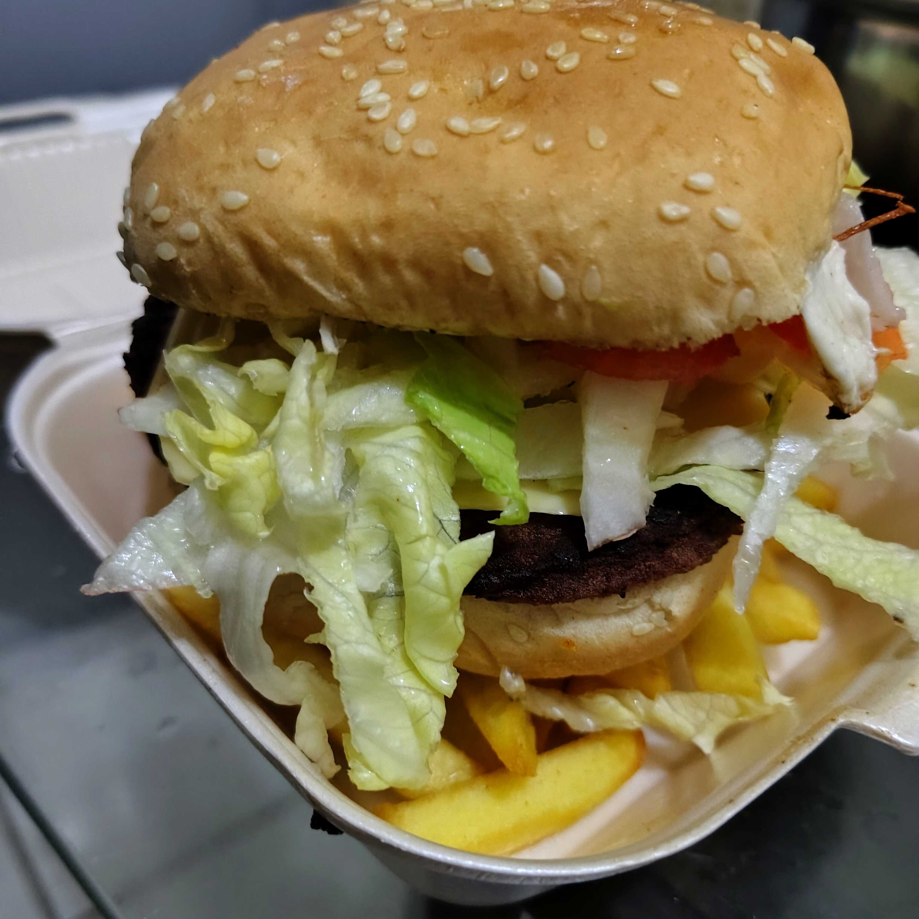 Hamburguesa con Papas 🤑