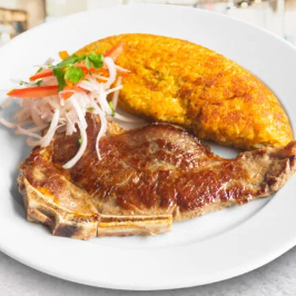 TACUTACU CON CHURRASCO