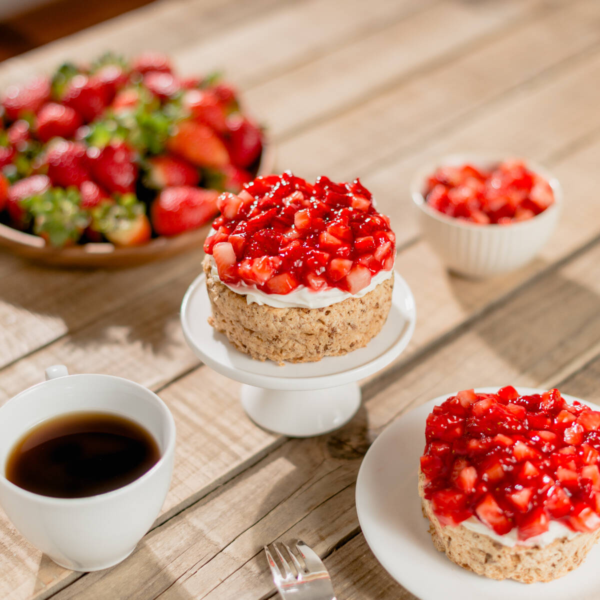 Petit Mostachón de Fresa