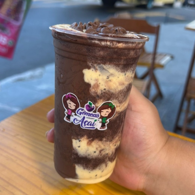 Uma irresistível mistura de mousse de maracujá feita de forma artesanal com o autêntico sabor da Nutella. Uma experiência única para os amantes de sobremesas!