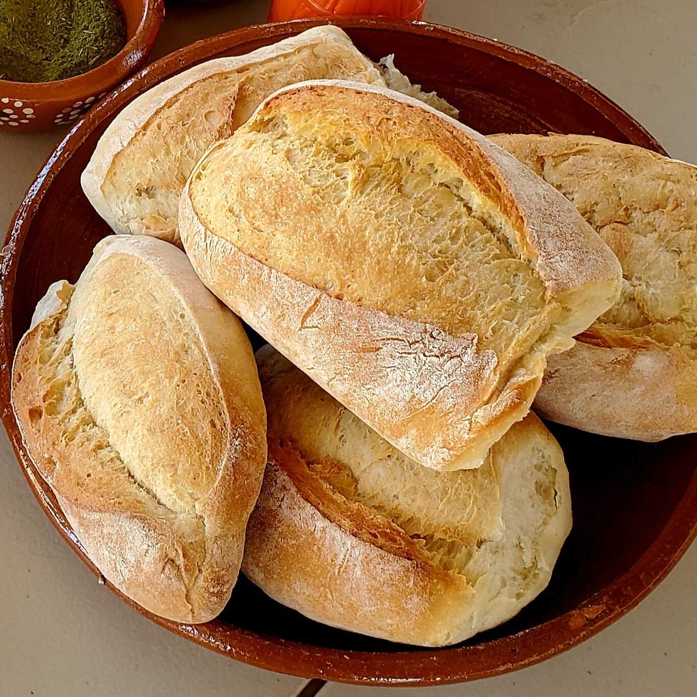PAN CON MANTEQUILLA