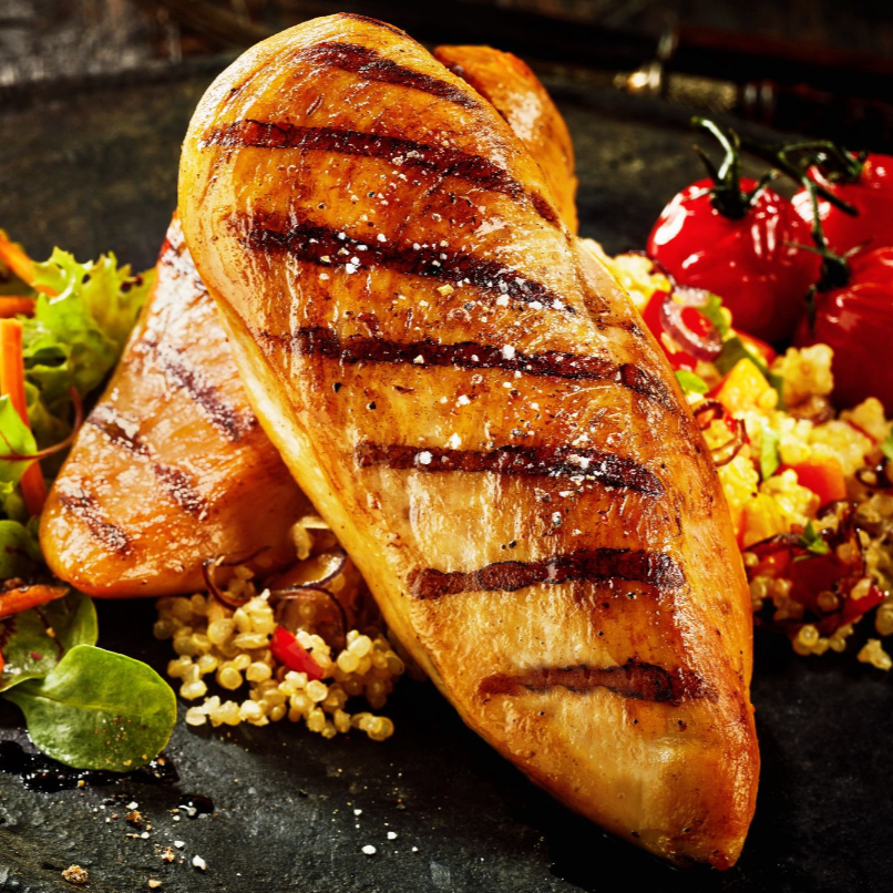 Arroz, Feijao, Farofa/ Acompanhamentos: maionese, salada verde ou salada de legumes