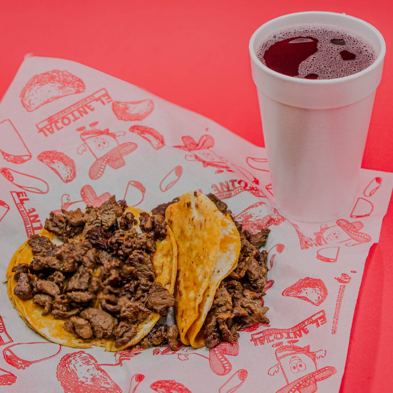 2 Tacos Asada + Agua ½ L + Consomé
