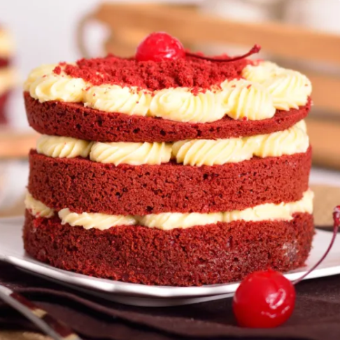 Torta Sensación Red Velvet 6 Porciones
