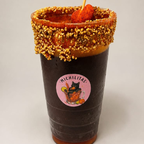 MICHELADA CON CLAMATO