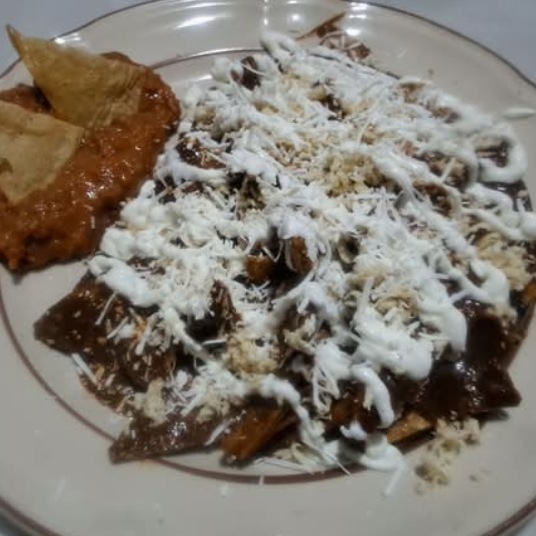 Chilaquiles de Mole
