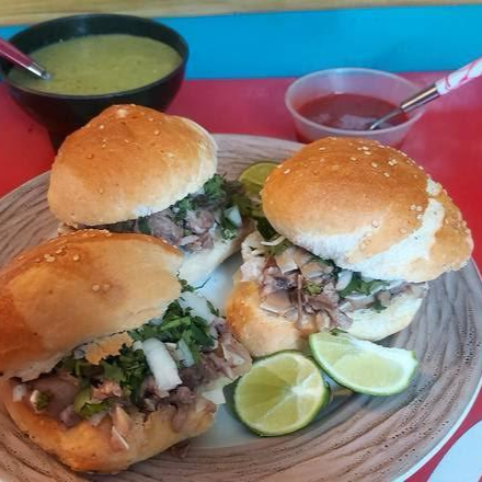 Tres Cemitas de Surtido