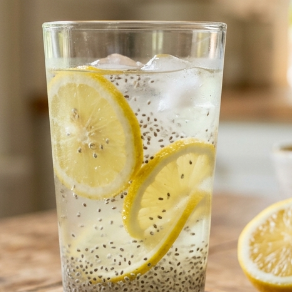 Agua de Limón con chía 1/2 litro