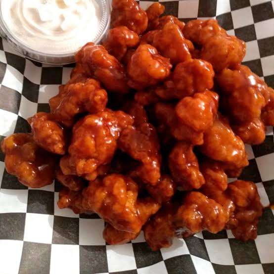 1 Kilo De Boneless + Aderezo