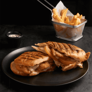 Sándwich Pollo Apanado + Papas
