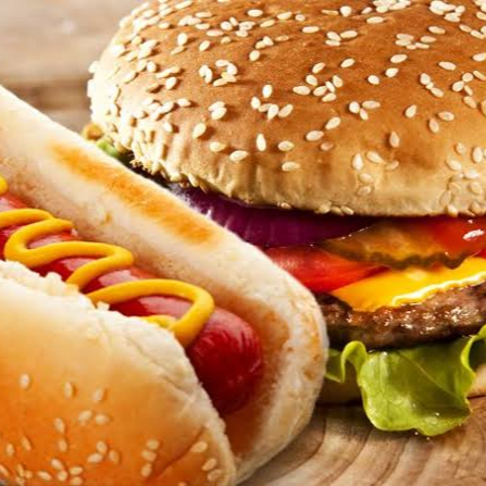 Hamburguesa con Hot Dog, Papas y Agua
