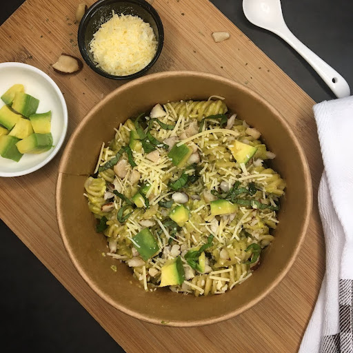 Pasta Al Pesto de Aguacate