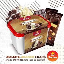 Sorvete sabor chocolate branco, meio amargo e ao leite.