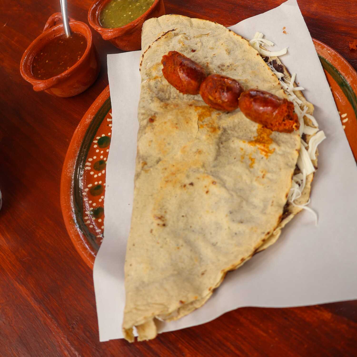 Tlayuda de Chorizo