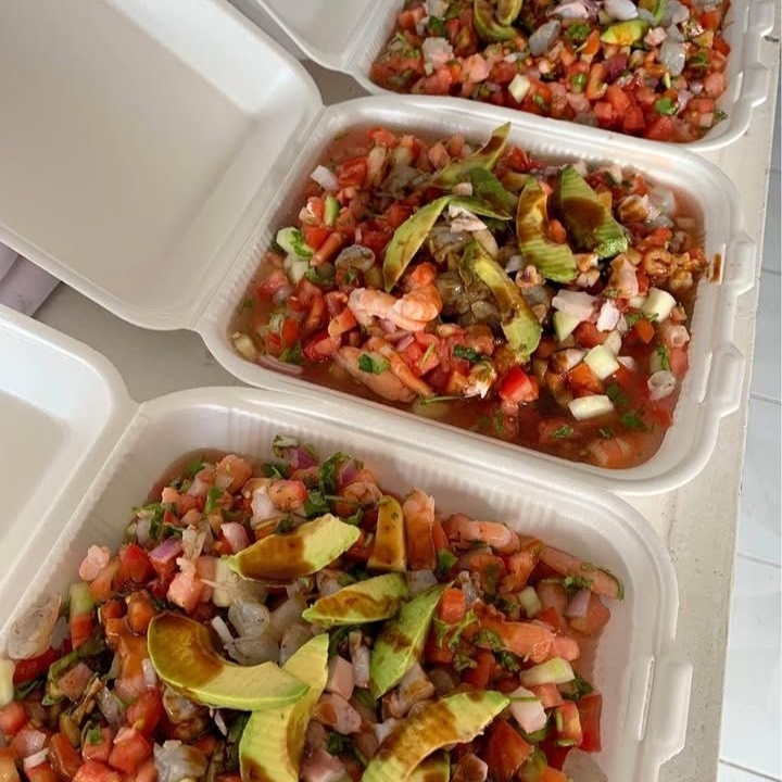 ENSALADA DE CAMARÓN SECO