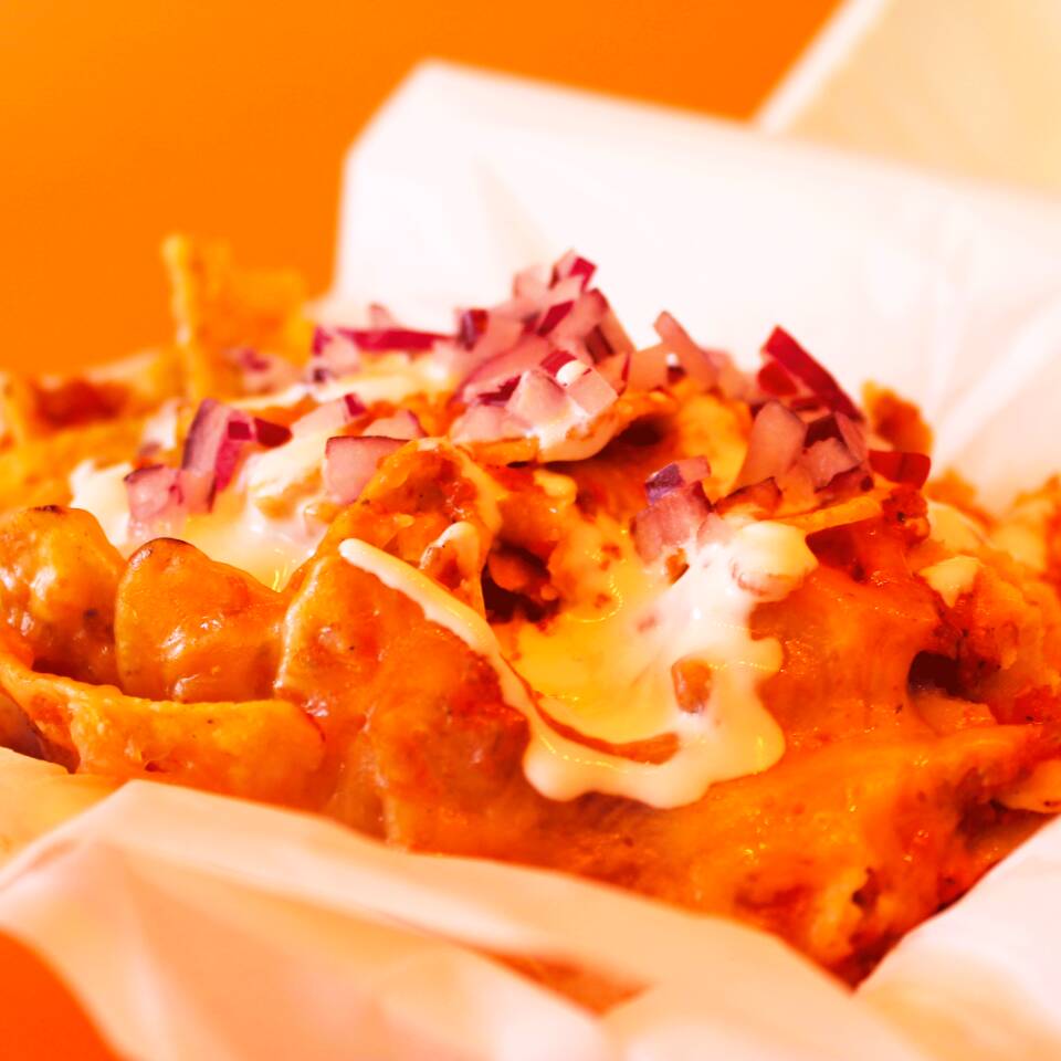 Chilaquilx con Queso