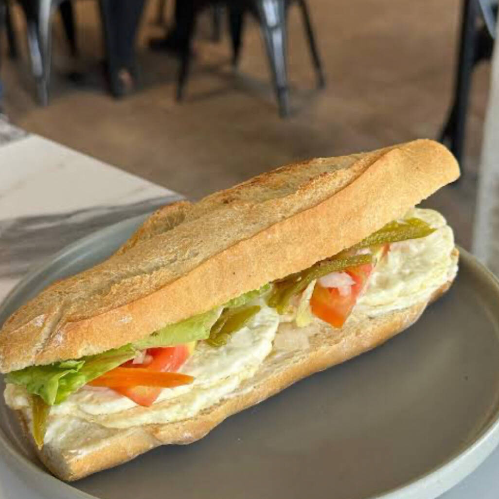 Lonche Pamela