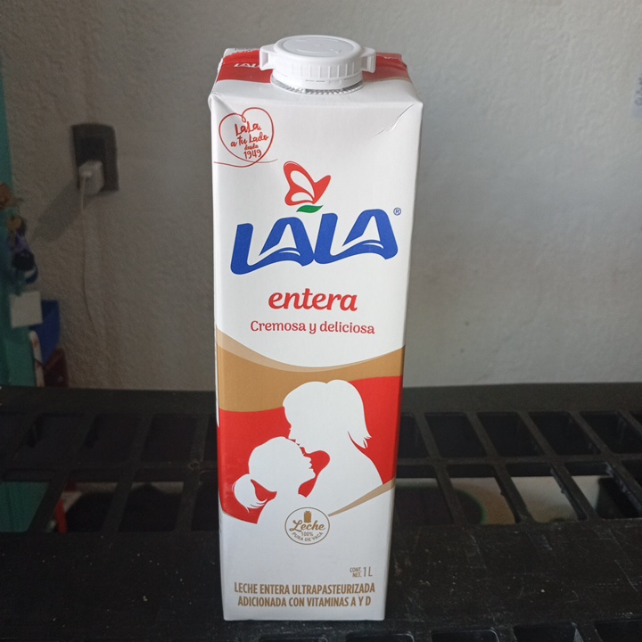 Leche Entera Lala 1L