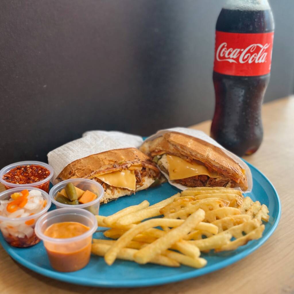 Combo CUBANA