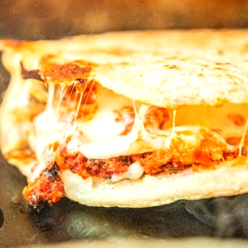 GORDITA DE CHORIQUESO