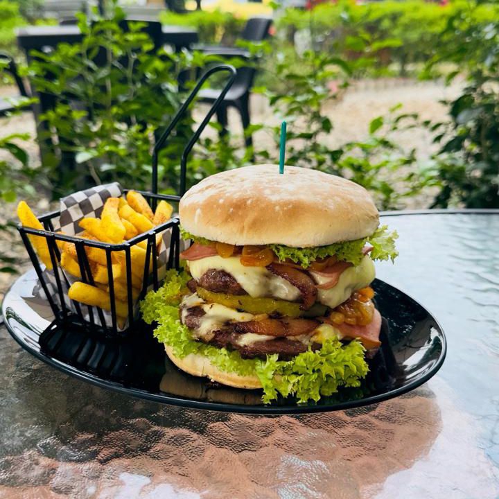 Hamburguesa Súper Arka