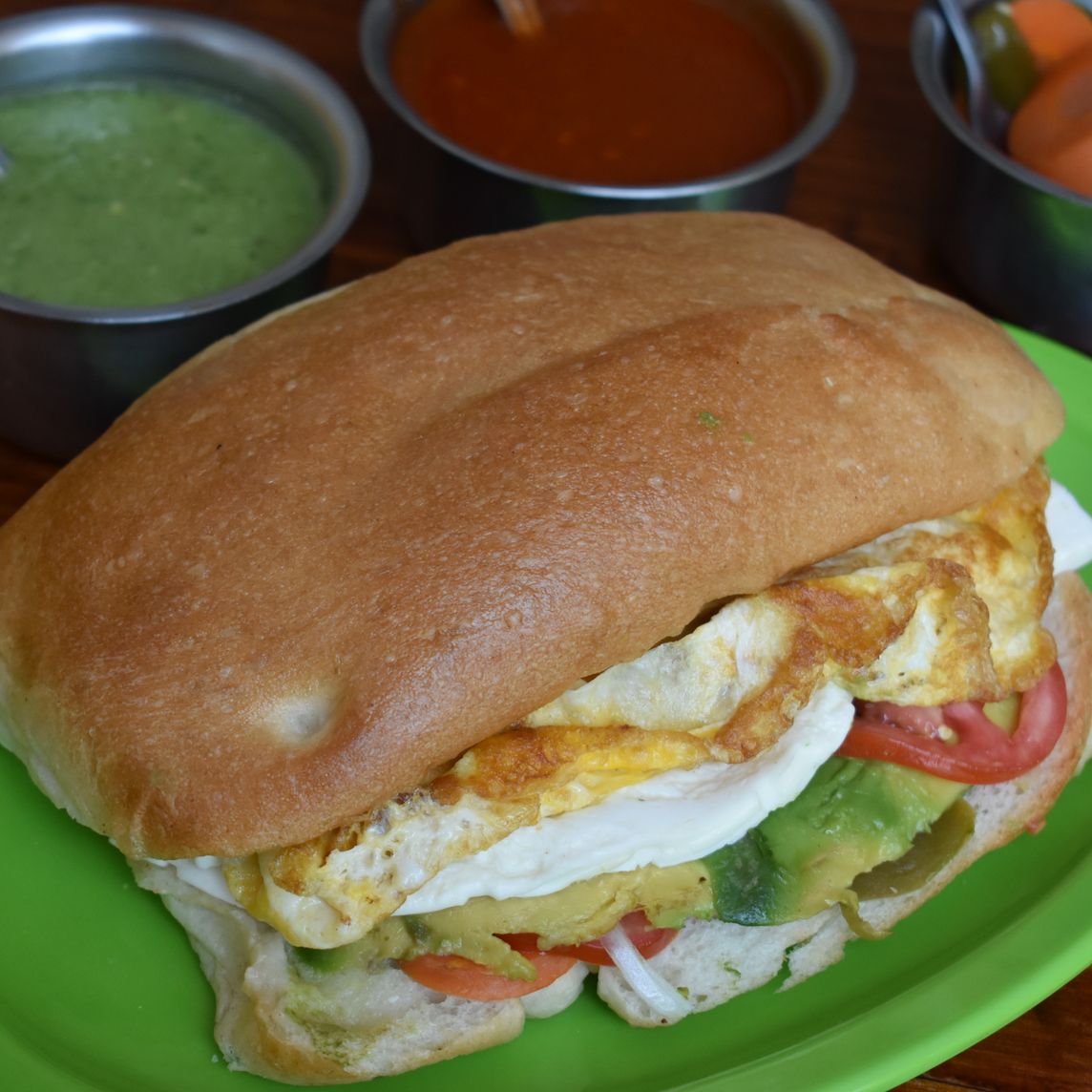 Torta de Jamón con Queso Blanco