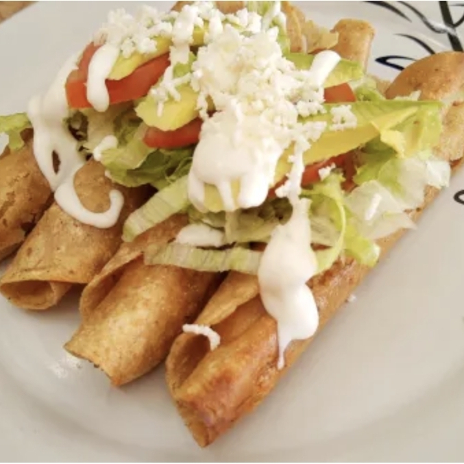 Flautas de Pollo 4 Pz