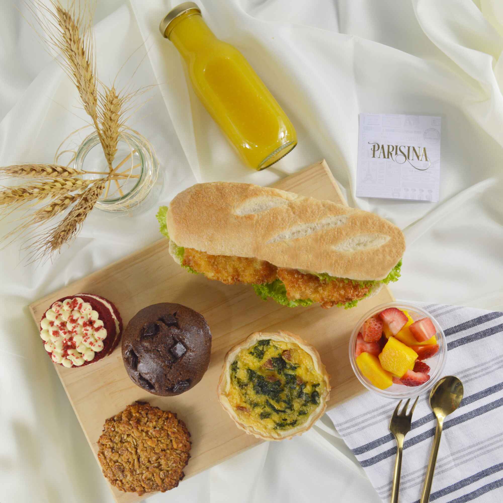 Caja Especial Parisina #2 “Sabores que Enamoran”