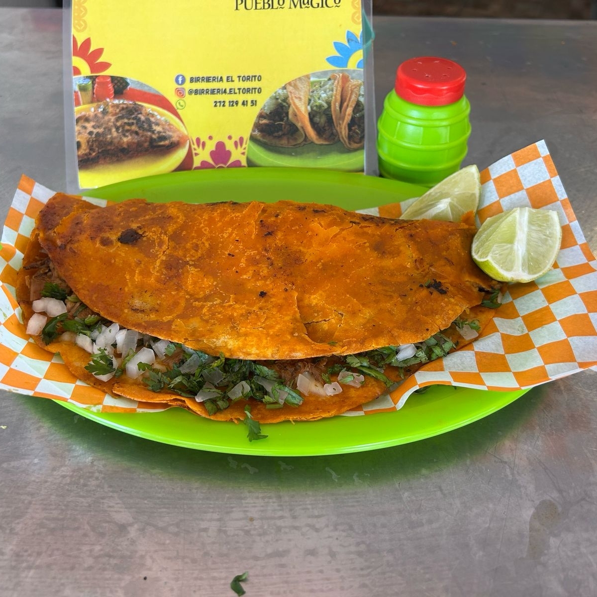 Mega Quesabirria