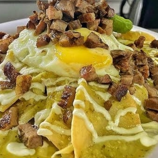 CHILAQUILES VERDES