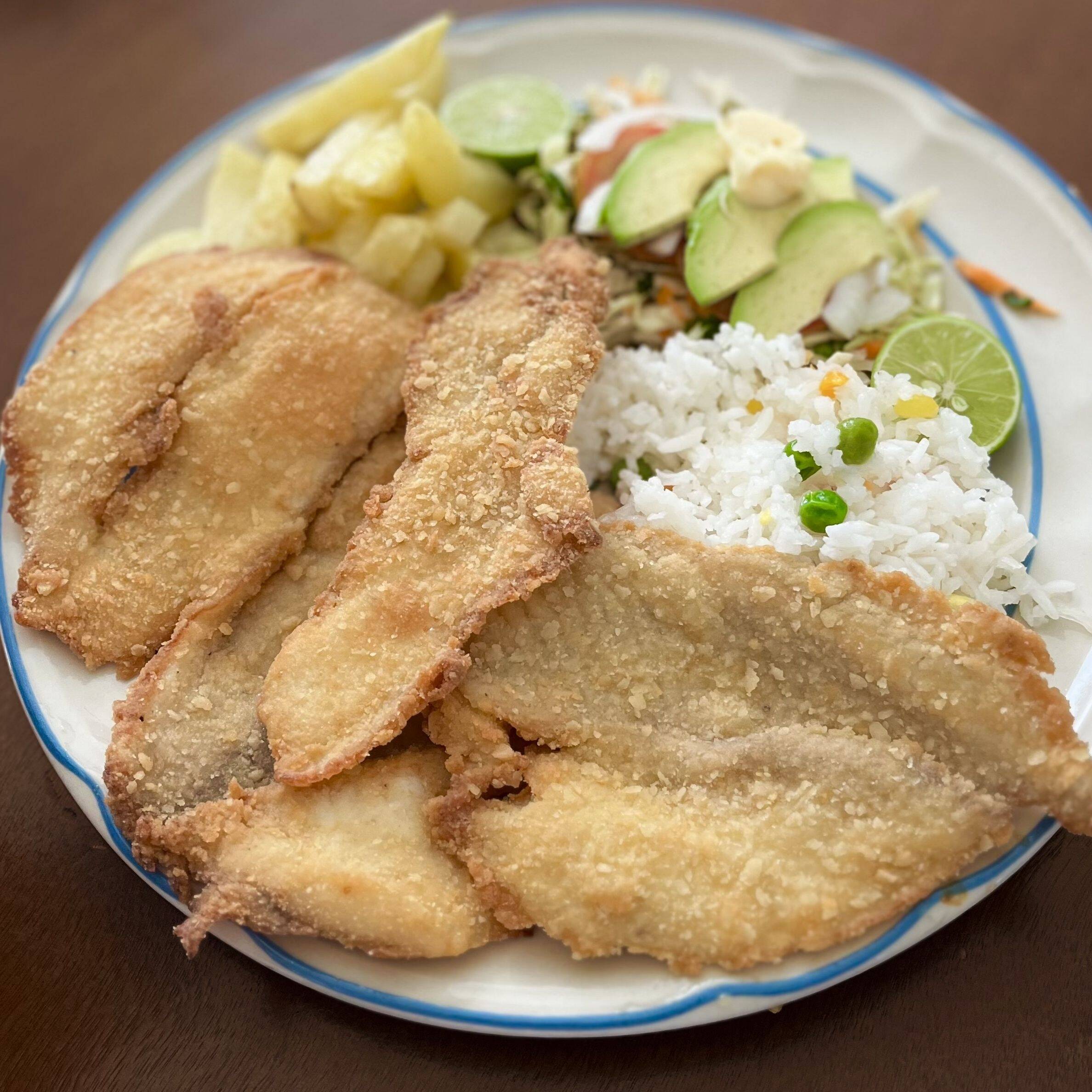 Filete Empanizado al Mojo de Ajo