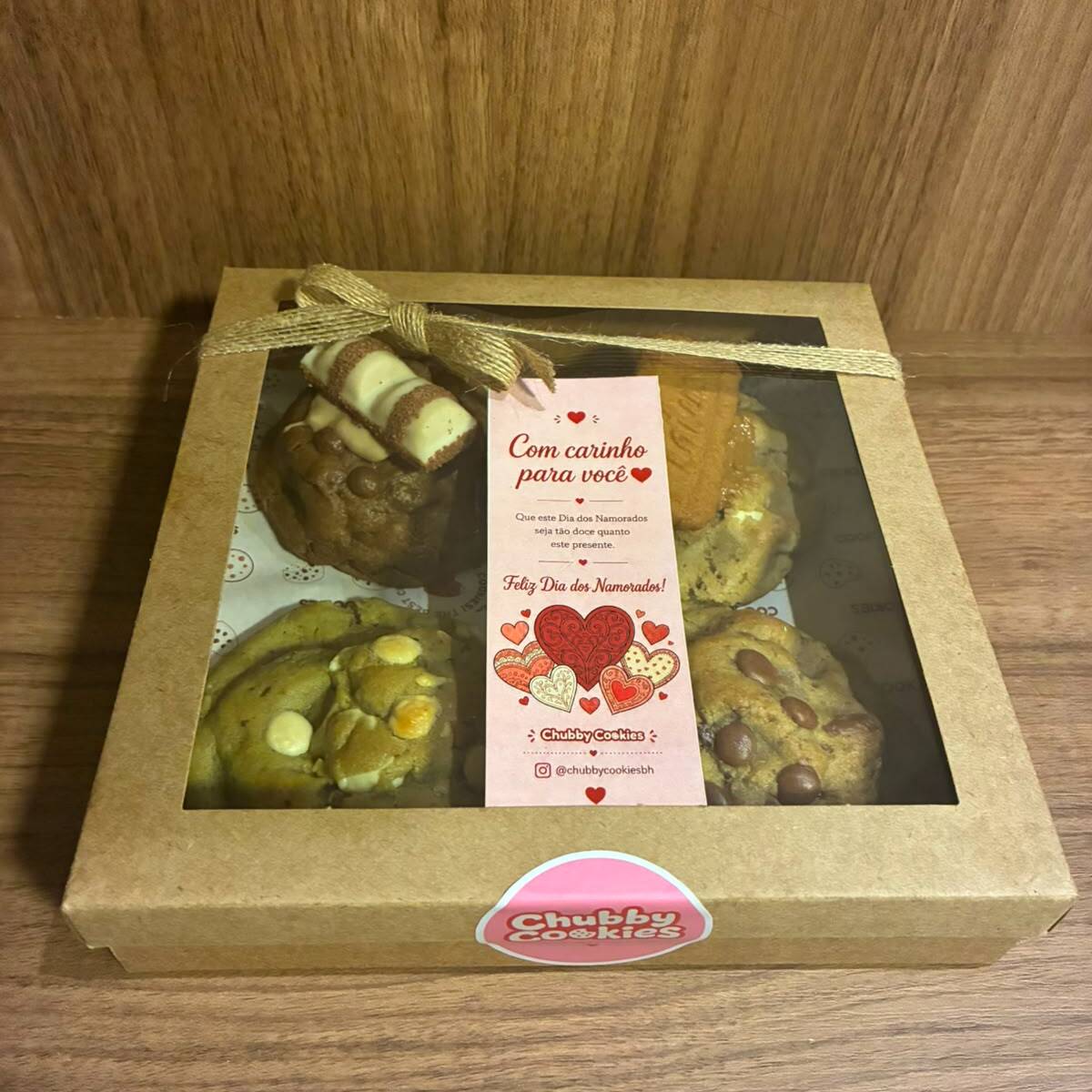 Monte sua caixinha do seu jeitinho! Escolha 4 sabores dos nossos Cookies Premium (120g)❤️🍪