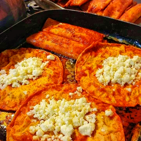 ENCHILADAS Rojas Rellenas de Queso Fresco 4 PZ