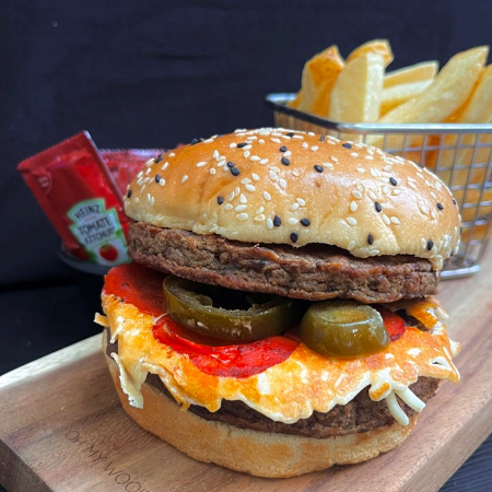 Pizza Burger con Jalapeño