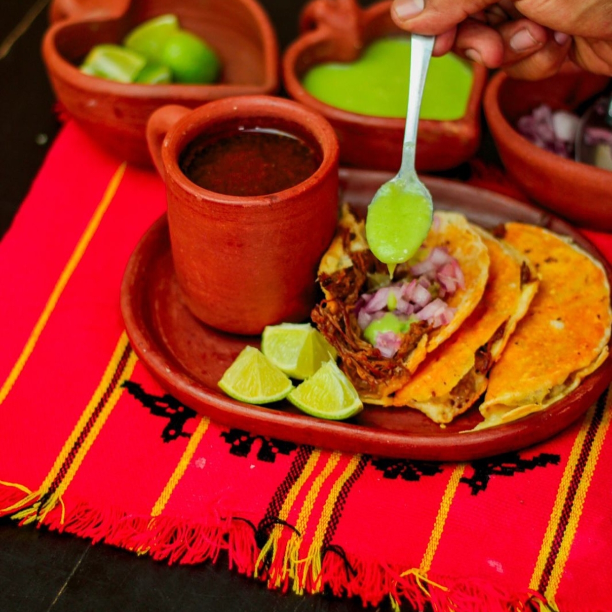 Taquitos de Birria (3 Piezas)