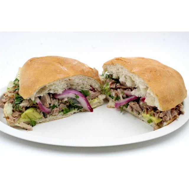 Torta Carnitas