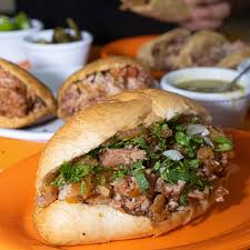 torta de carnitas