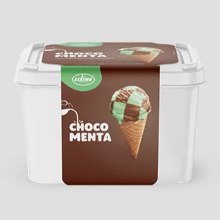 Sorvete sabor chocolate e menta. Contêm aromatizante sintético idêntico ao natural. Colorido Artificialmente.