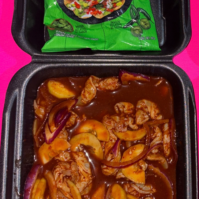 TOSTIAGUACHILE EN SALSA NEGRA(Personal)