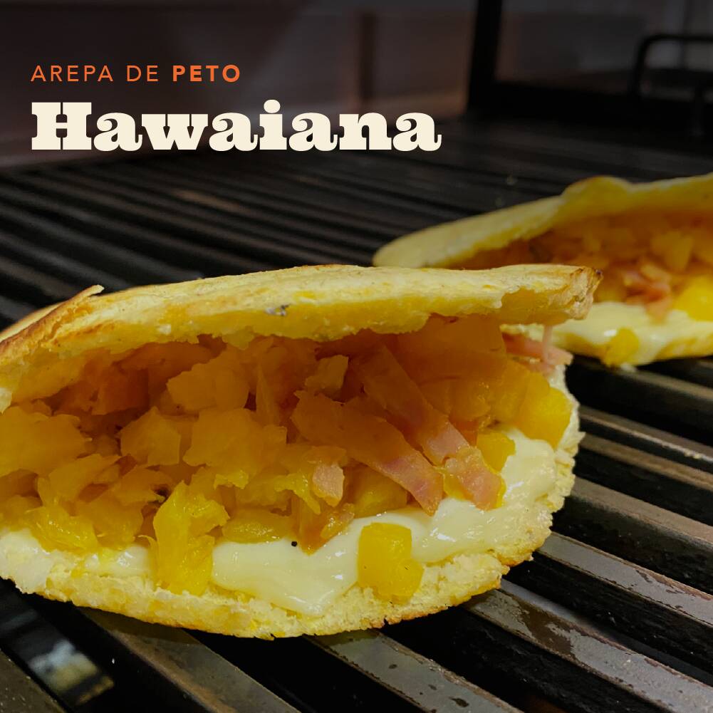 Arepa Hawaiana