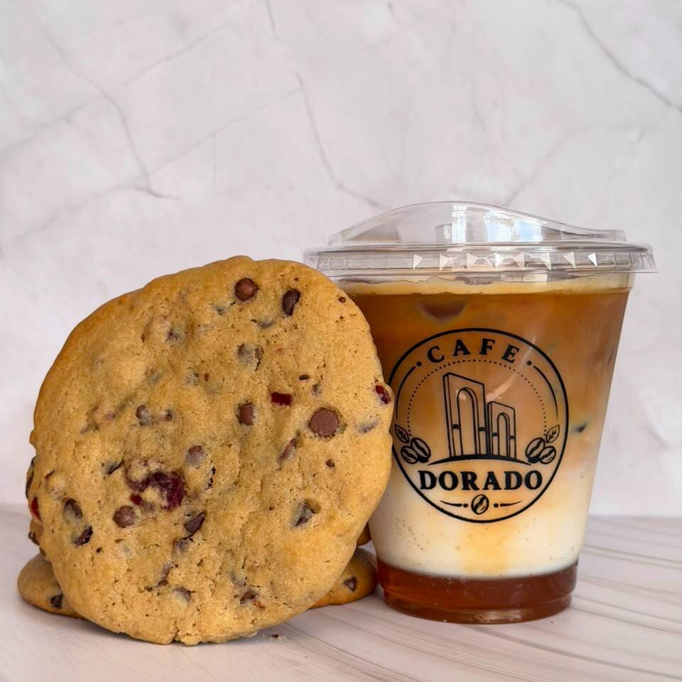 LATTE CLASICO ROCAS Y GALLETA ARANDANOS Y CHOCOLAT