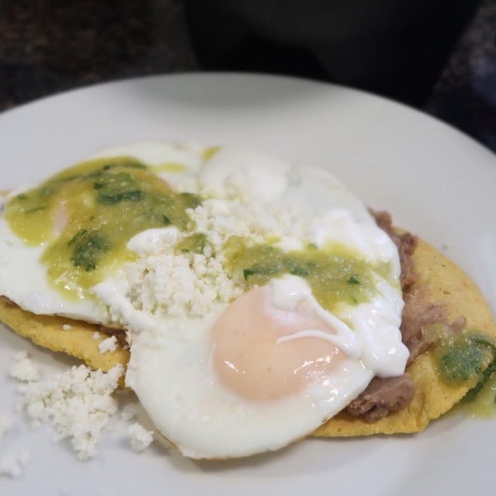 HUARACHE HUEVO ESTRELLADO