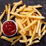 Porção de Batata Pequena (300g) Temperada com Sal e Pápicra.