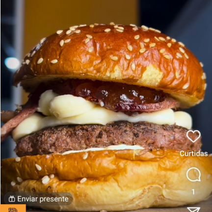 Pão brioche max 85g, chiken burguer crispy, Catupiry Original, geleia de pimenta, maionese hellmans.