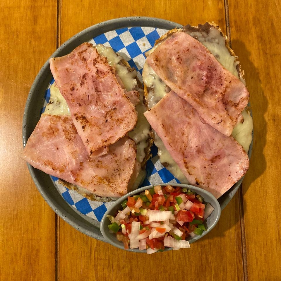 Molletes con Jamón 2 Pzs