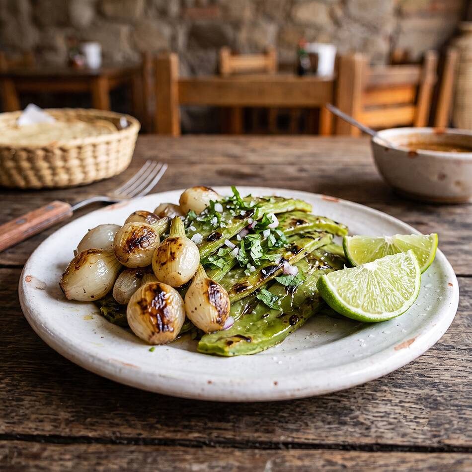 Nopalitos y Cebollitas